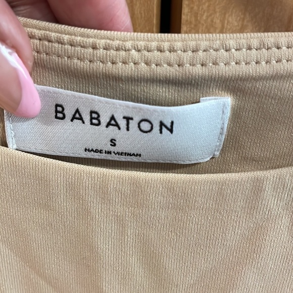 Babaton Contour '90s Bodysuit High-neck bodysuit Warm Sand Size XS - Picture 4 of 6